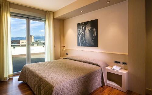 Hotel Europa Latina Extérieur photo